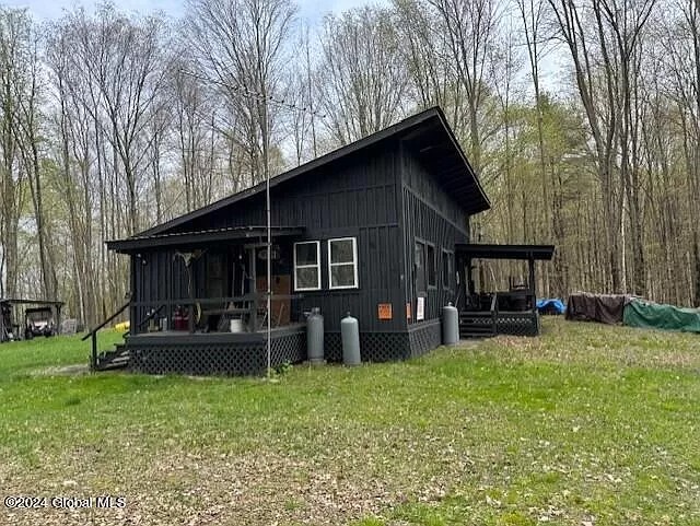 Secluded Off-Grid Cabin on 35 Acres in Hartford, New York