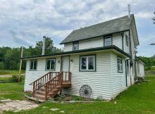 3 Bedroom Fixer-Upper on 20 Acres in Addison, New York