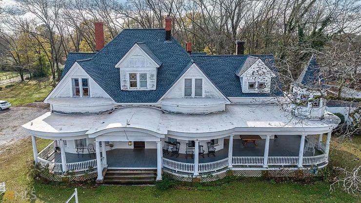 1908 Georgia Queen Anne Victorian With Porch Of Your Dreams Lists For $550,000!