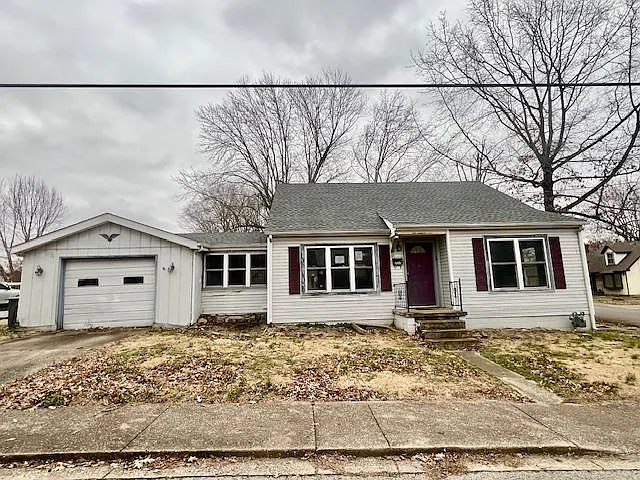 A Practical Ranch Home in Madisonville with Comfort, Simplicity, and Everyday Potential