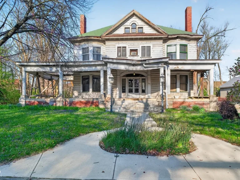 Historic 1904 Woodruff Place Property with Ballroom, Carriage House, and Multi-Unit Potential