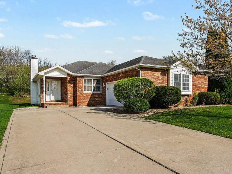 Spacious 2003 Ranch in Stillwater with Finished Basement and Scenic Pond Views