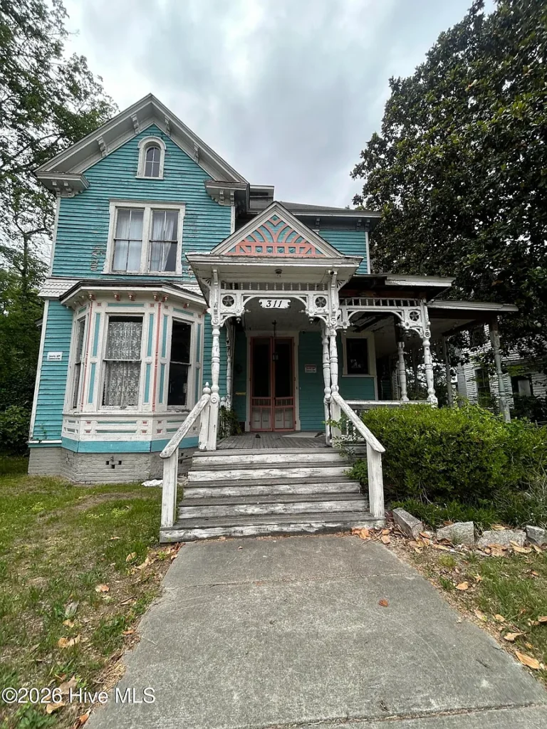 Spacious 1960 Home in Downtown Goldsboro, North Carolina: An Exceptional Investment and Restoration Opportunity Listed for $49,900