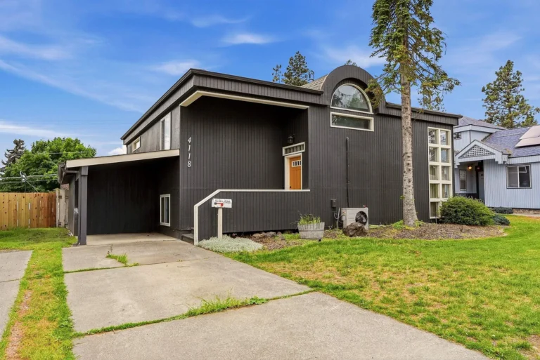 Contemporary South Hill Living with Vaulted Spaces, Flexible Design, and Exceptional Natural Light
