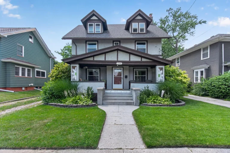 Charming Craftsman Home with Timeless Character and Thoughtful Modern Updates in Jackson, Michigan