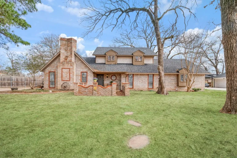 Spacious Paris Home Combines Traditional Charm With Versatile Living Listed for $215,000