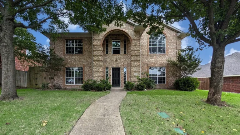 A $249,000 Investor Opportunity in Rowlett: A Fire-Damaged Home Ready for a New Beginning