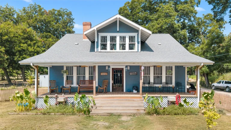 A Beautifully Restored 1903 Home in Roxton Blends History With Modern Comfort Listed for $298,000