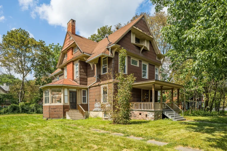 A Historic Four-Unit Property in New York Listed for $199,000 With Nearly $3,000 in Potential Monthly Rent